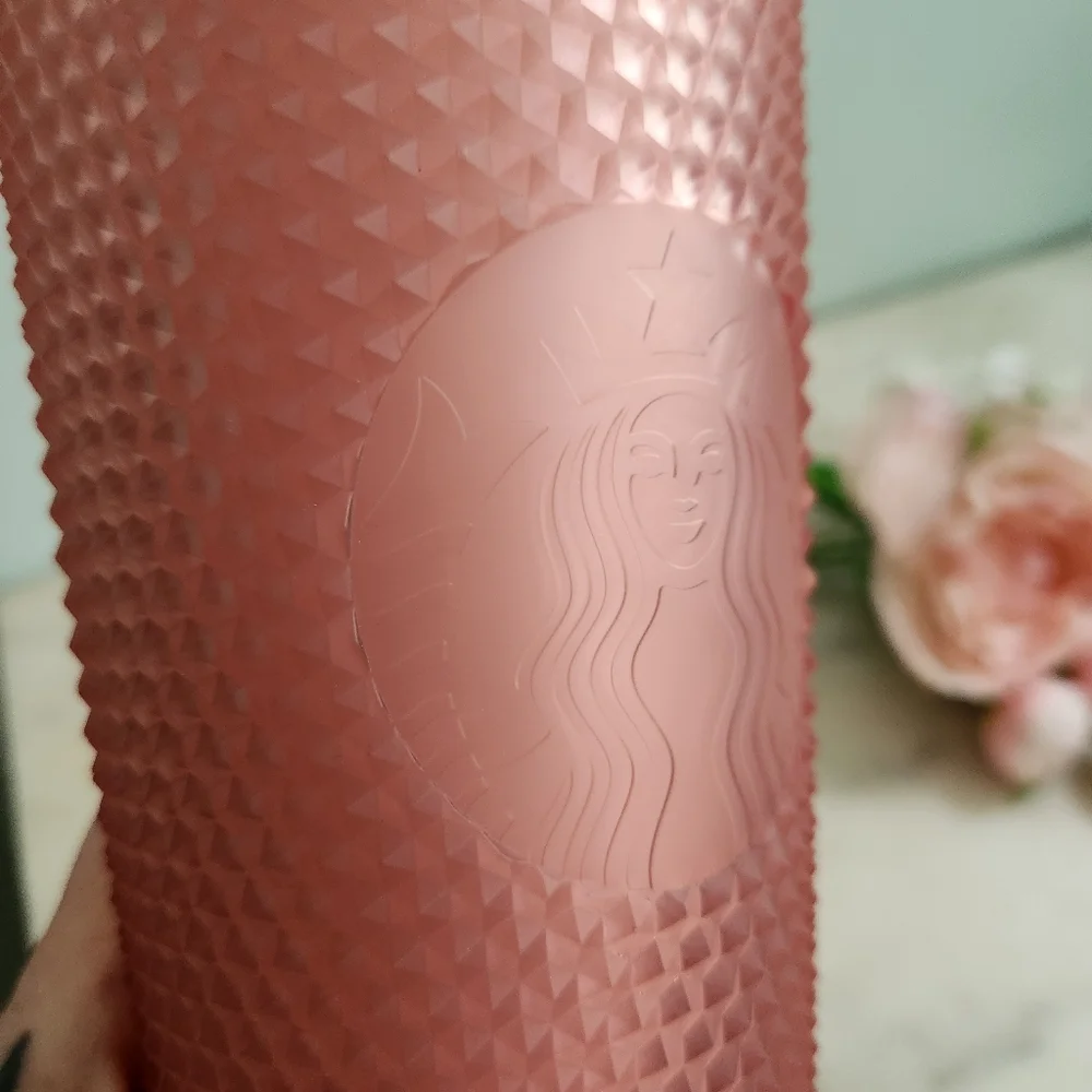 Limited Edition 2022 Starbucks Studded Matte‎ Pastel Pink 24oz Tumbler Brand New